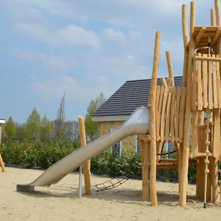 Dom wakacyjny In Limburg With Outdoor Fireplace Bemelen