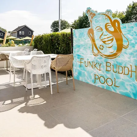 In Limburg With Outdoor Fireplace Tatil Evi