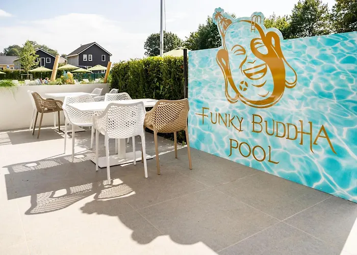 In Limburg With Outdoor Fireplace Holiday home