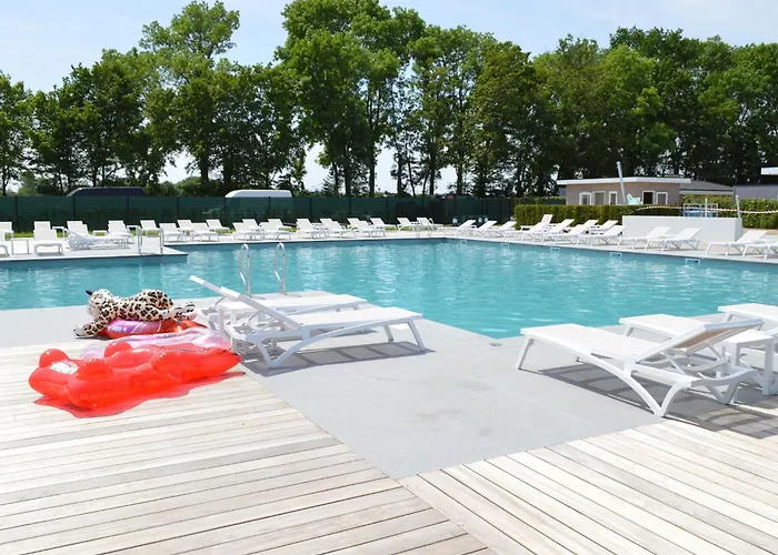 In Limburg With Outdoor Fireplace * Bemelen